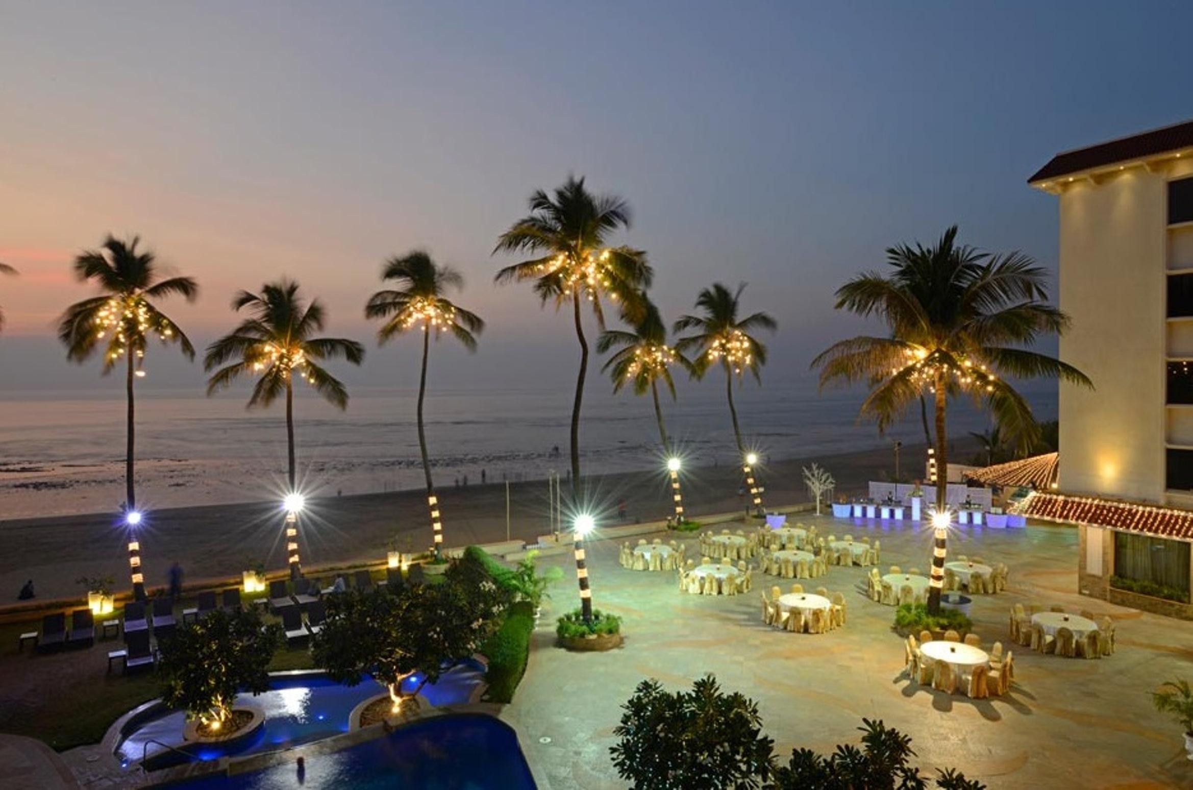 Sun-N-Sand Mumbai Juhu Beach Exterior photo