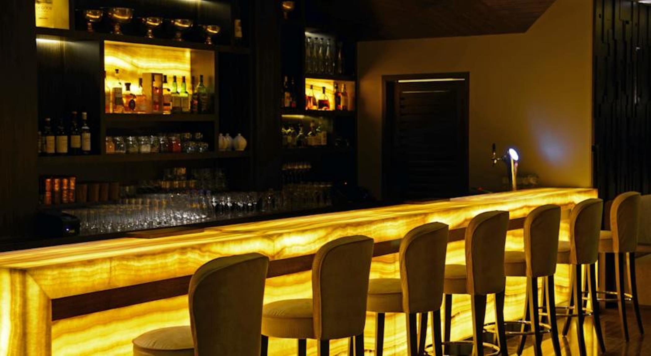 Sun-N-Sand Mumbai Juhu Beach Exterior photo